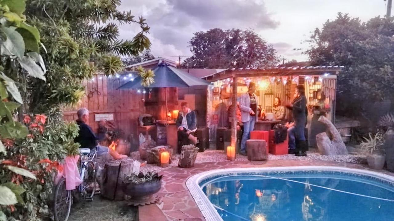 Log Inn East London Luaran gambar