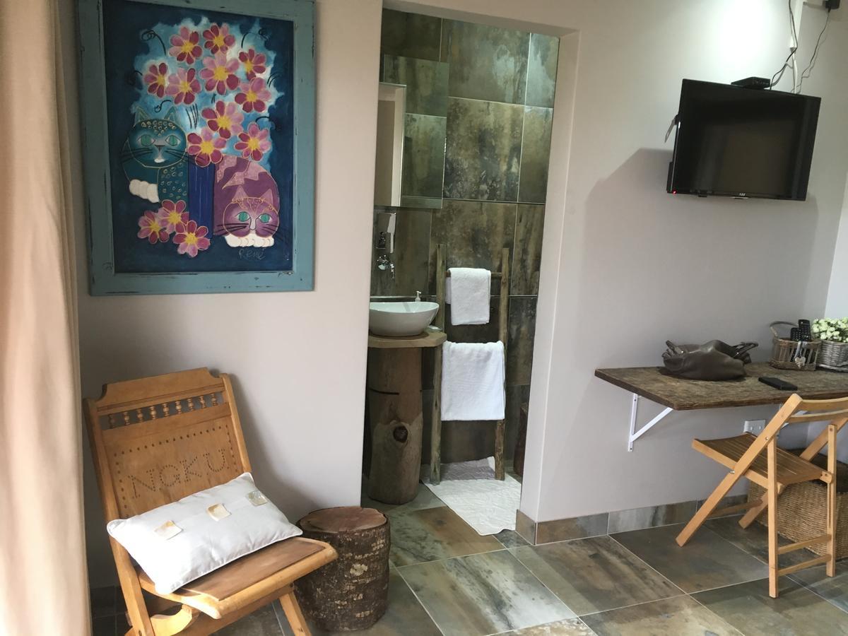 Log Inn East London Luaran gambar